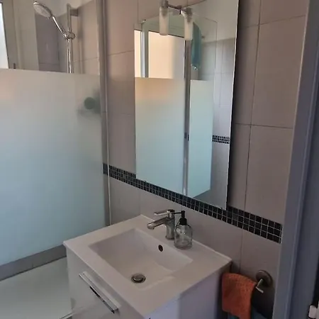 Appartement T2-au Calme-terrasse-place De Parking Attitrée