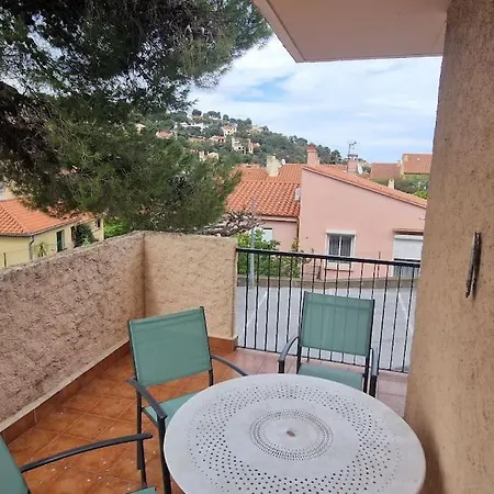 T2-au Calme-terrasse-place De Parking Attitree Apartment *